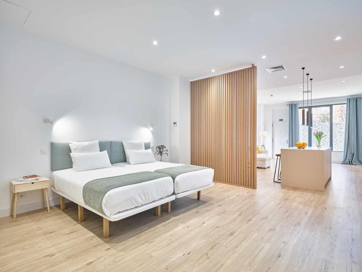 Paseo Suites Hotel マドリード エクステリア 写真