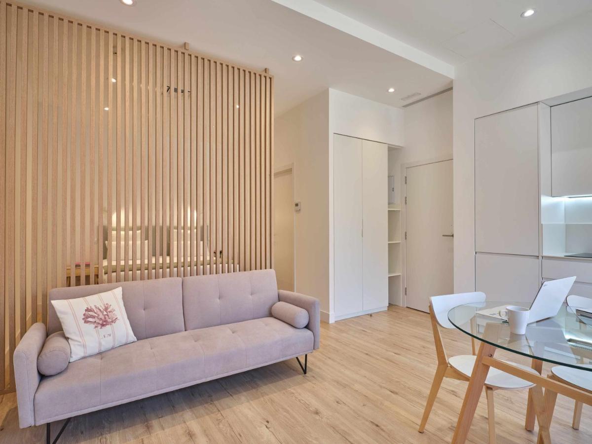 Paseo Suites Hotel マドリード 部屋 写真